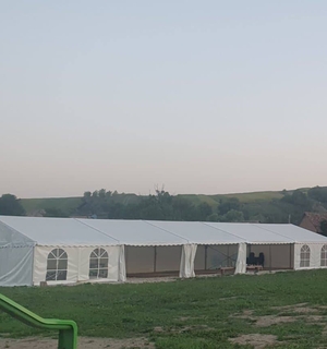 Cort pentru evenimente (10x25m)